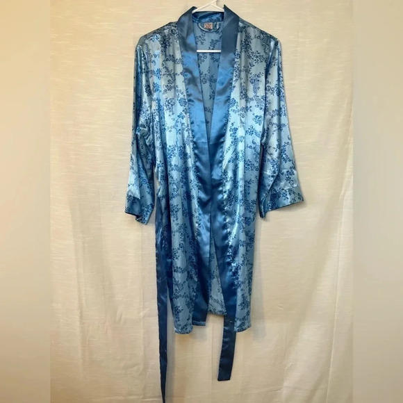 LVER Robe S/M - Picture 2 of 6